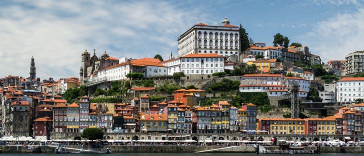 Billigflug nach Porto ab Hamburg <br>5 Tage Hin & zurück im Januar <br> für nur 29€ 9